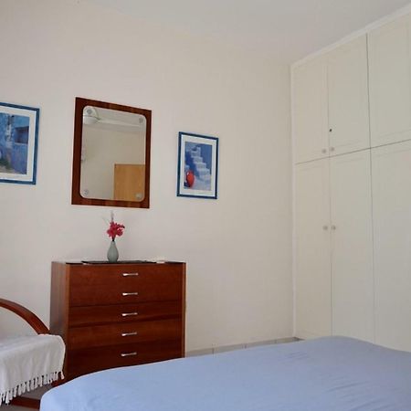 Aurora Townhouse - Complimentary Paphos Airport Transport Villa Buitenkant foto