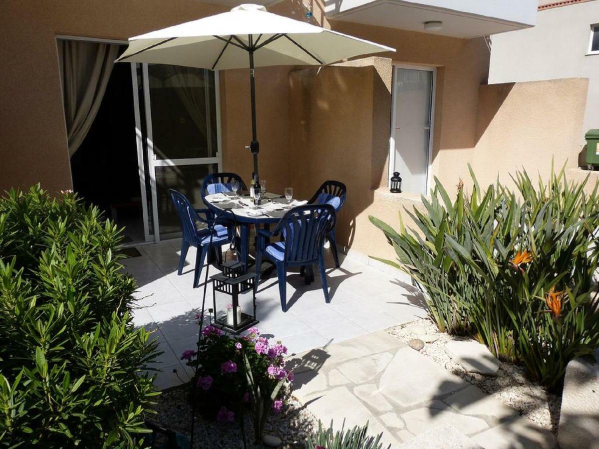 Aurora Townhouse - Complimentary Paphos Airport Transport Villa Buitenkant foto